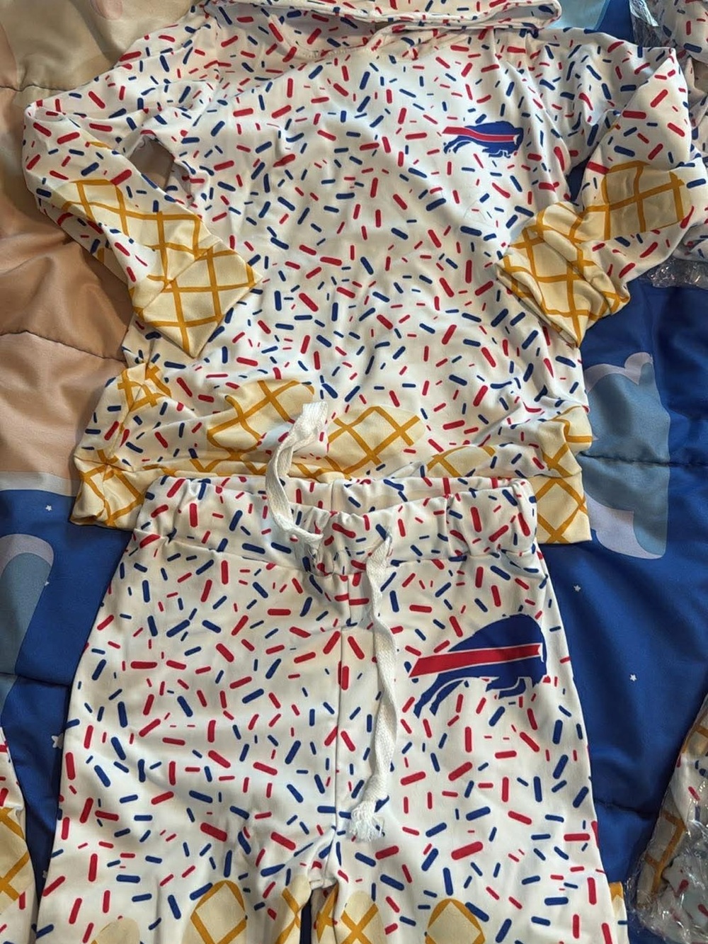 Kids White Sprinkle-Print Pajama Set with Gold Lattice Trim